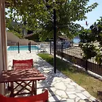 Aparthotel Armonia Nakas Yénion