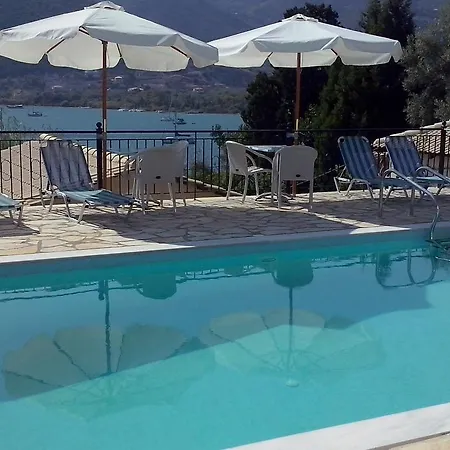 Aparthotel Armonia Nakas 3*