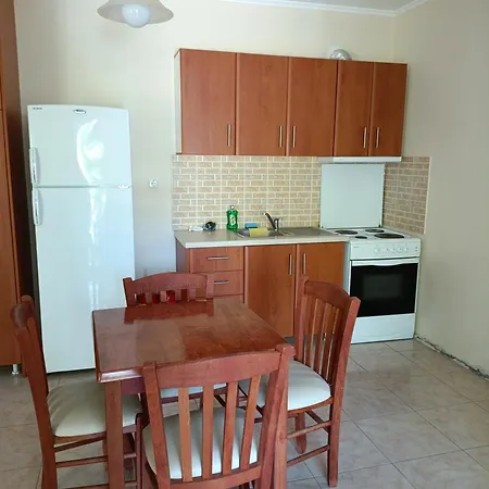 Armonia Nakas Aparthotel 3*