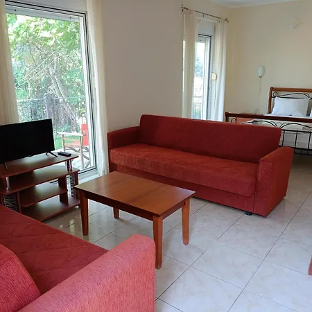 Armonia Nakas Aparthotel
