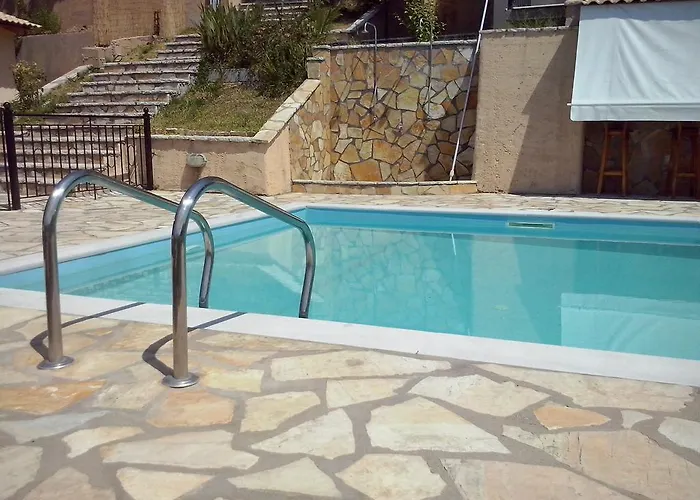 Armonia Nakas Aparthotel Geni (Lefkada)